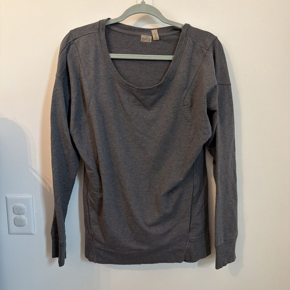 Zella Grey Sweatshirt Size L Womens Long Sleeve Crew Neck Pullover